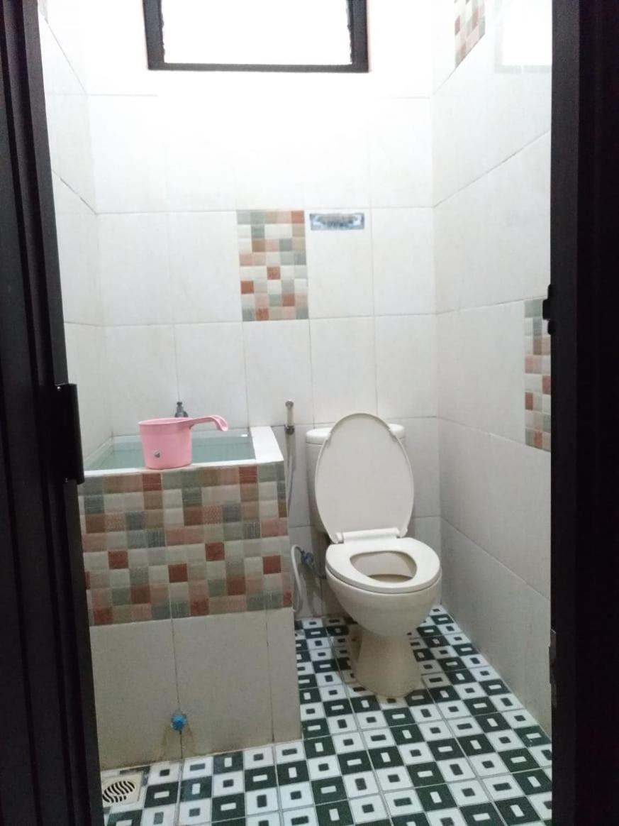 Hotel Tirto มะลัง ภายนอก รูปภาพ